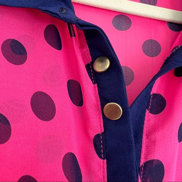 LIKE NEW Super Cute Sheer Blouses - Picture 4 of 11